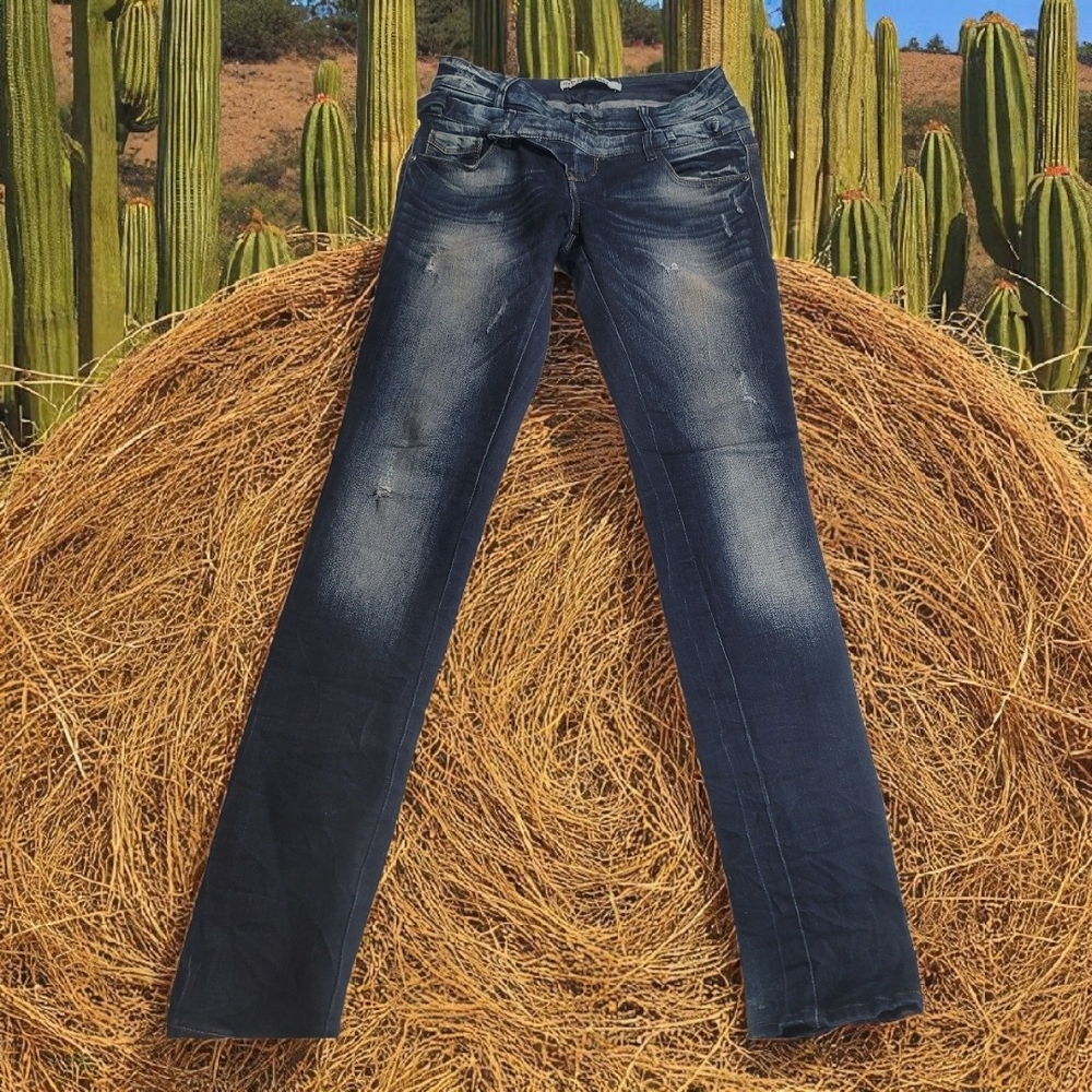 ANULE UP To UP - Blue Straight Leg Jeans with Vintage Distressing